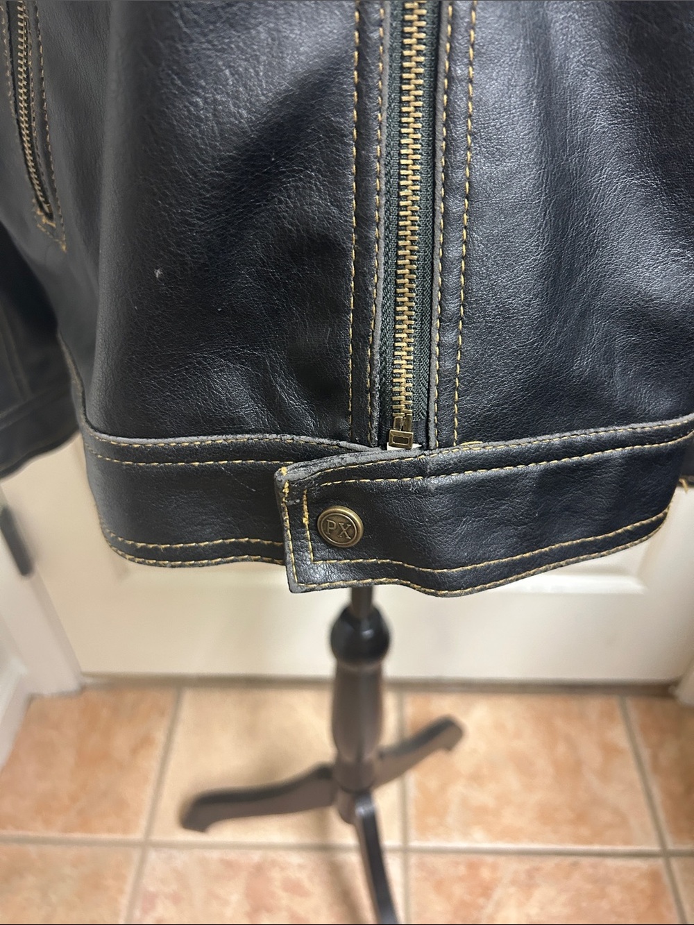 PX Genuine black jacket featuring a minimalist café racer aesthetic. Large - Picture 3 of 13